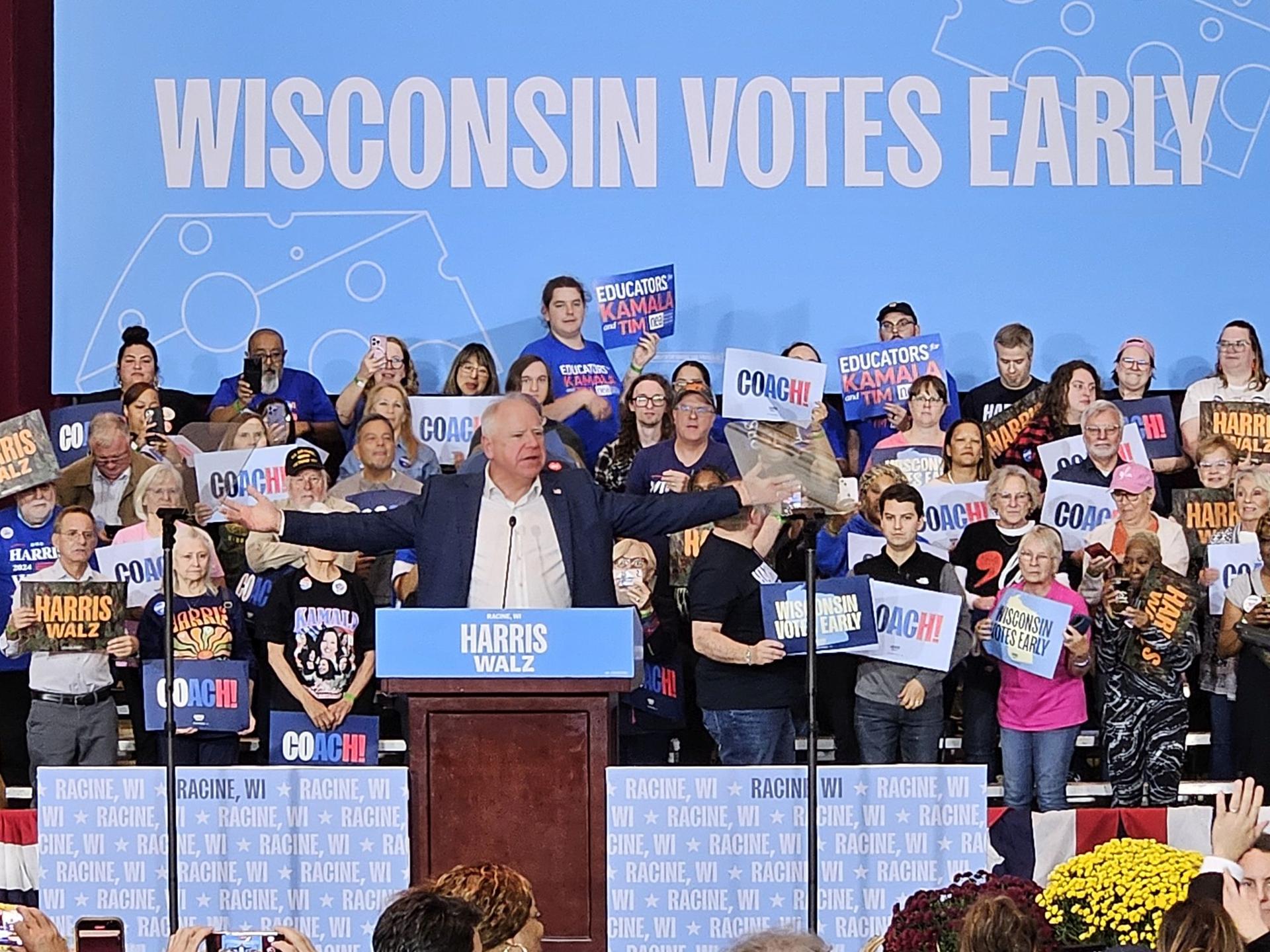 Walz Rallies in Racine, Urges Early Voting Before November 5th