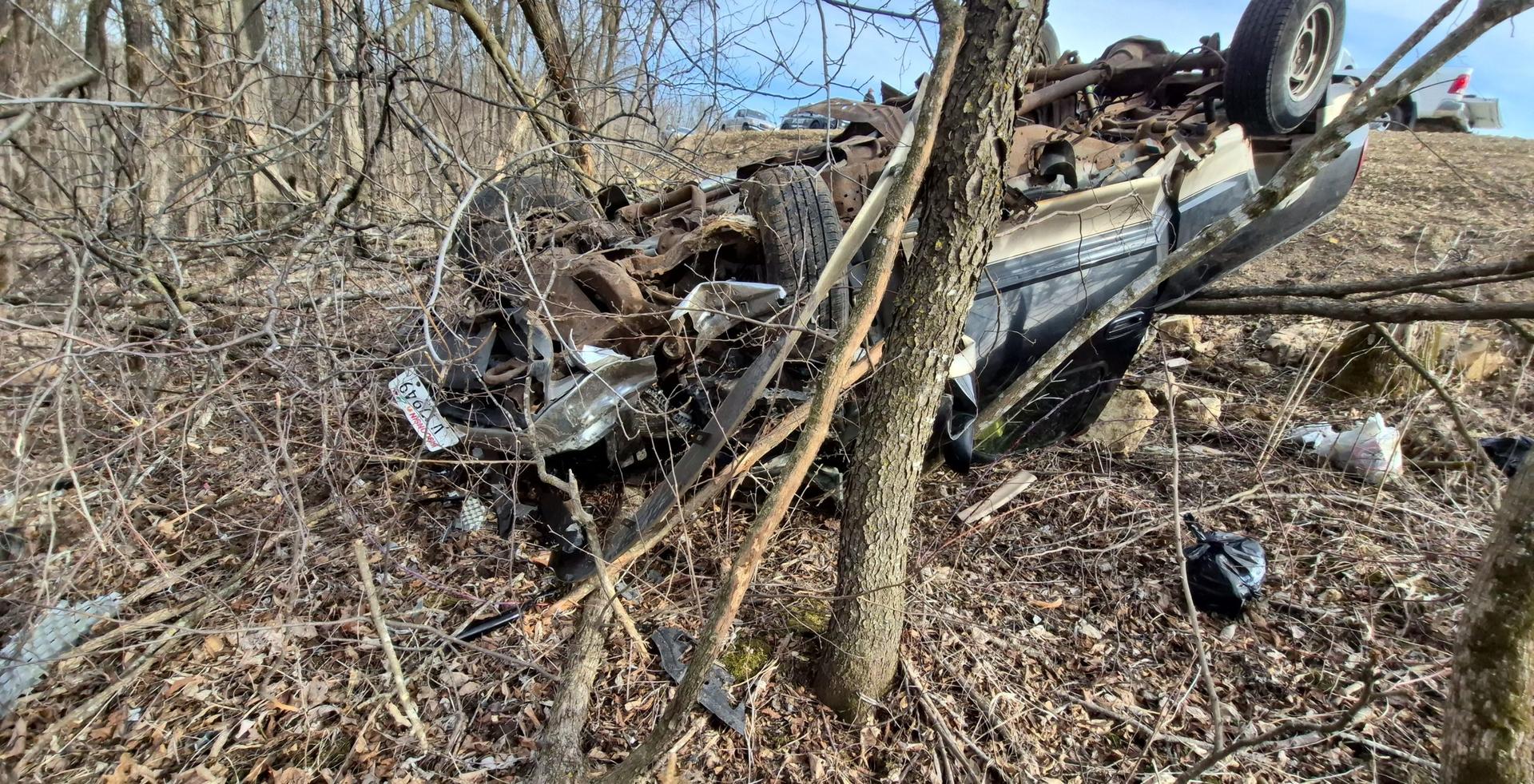 A Crash Leaves One Injured