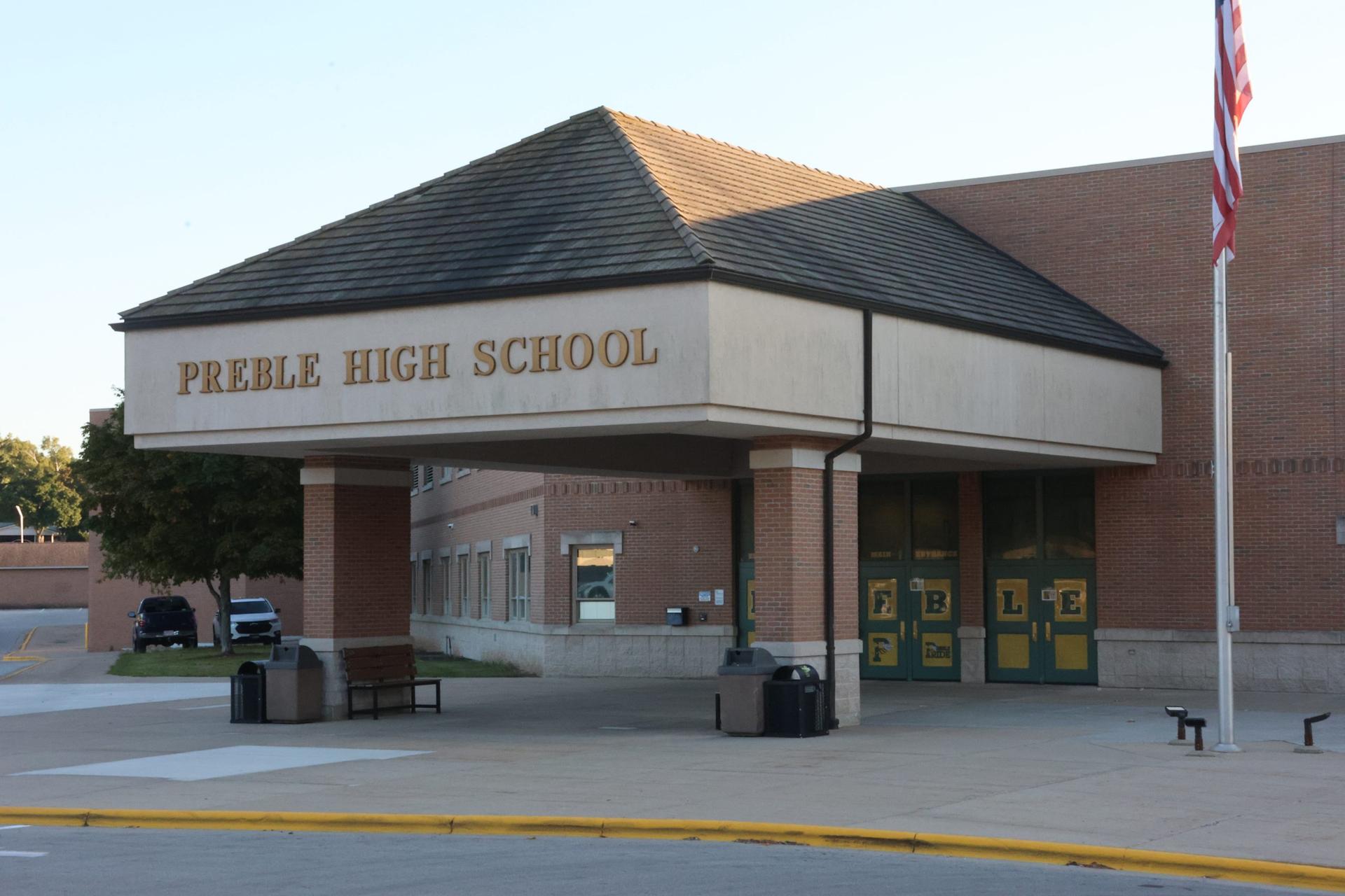 Green Bay school board approves budget and schedule alignment